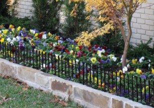 brunswick-border-panel-edging-in-use
